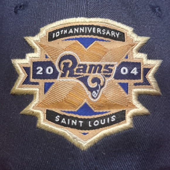 St Louis Rams 10th Anniversary Cap - Picture 2 of 5